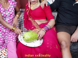Hindi Sexy Bur Chodte Hue