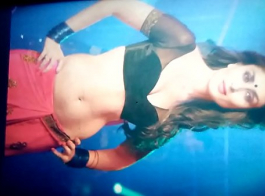 Karishma Kapoor Sexy Bp Video